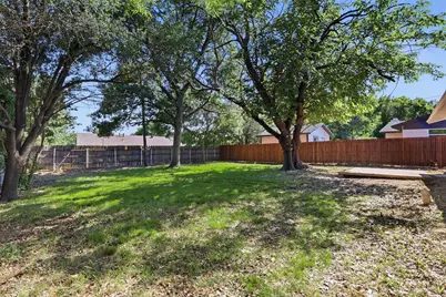 2506 Timberlake Drive, Irving, TX 75062 - Photo 22