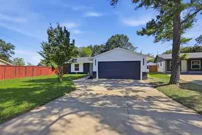 2506 Timberlake Drive, Irving, TX 75062 - Photo 2