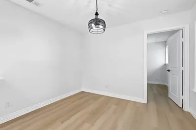 2506 Timberlake Drive, Irving, TX 75062 - Photo 6