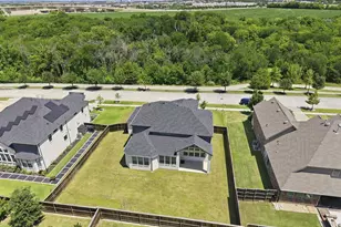 9607 Maple Hill Ln, Frisco, TX 75035 - Photo 4