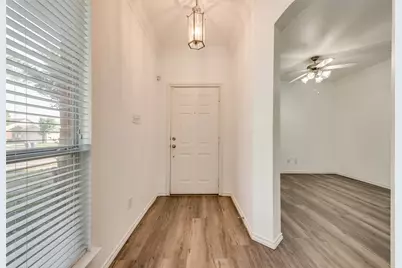 5900 Ozark Drive, Fort Worth, TX 76131 - Photo 4