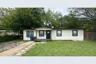 3155 E Ledbetter Drive, Dallas, TX 75216 - Photo 1