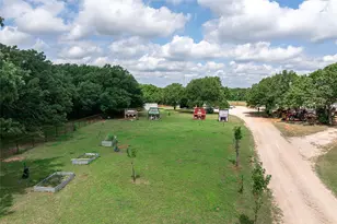 1111 Riley Rd, Whitesboro, TX 76273 - Photo 26