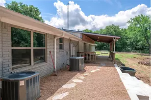 1111 Riley Rd, Whitesboro, TX 76273 - Photo 24