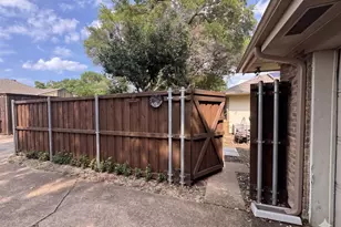 3505 Kingsbridge Dr, Plano, TX 75075 - Photo 22
