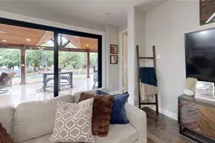 1812 Lake Wood Trl, Little Elm, TX 75068 - Photo 10