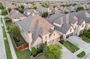 8273 Richmond, The Colony, TX 75056 - Photo 4