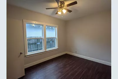 1333 S Fitzhugh Avenue, Dallas, TX 75223 - Photo 10