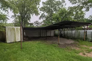 1333 S Fitzhugh Ave, Dallas, TX 75223 - Photo 14