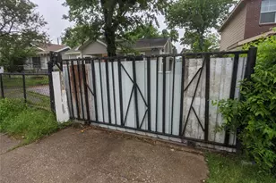 1333 S Fitzhugh Ave, Dallas, TX 75223 - Photo 16