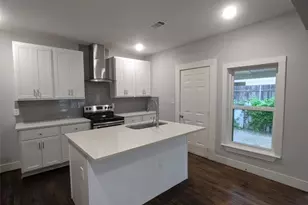 1333 S Fitzhugh Ave, Dallas, TX 75223 - Photo 4