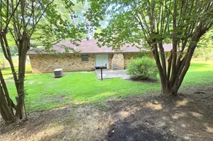 910 Twilight Ln, Center, TX 75935 - Photo 24