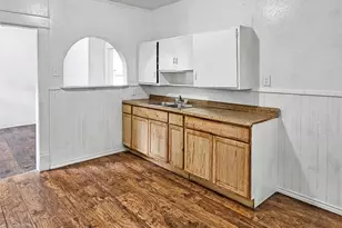 3631 Dunbar St, Dallas, TX 75215 - Photo 2