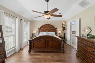 104 N Frederick St, Ponder, TX 76259 - Photo 28