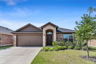 409 Foxhunter Street, Fort Worth, TX 76131 - Photo 2