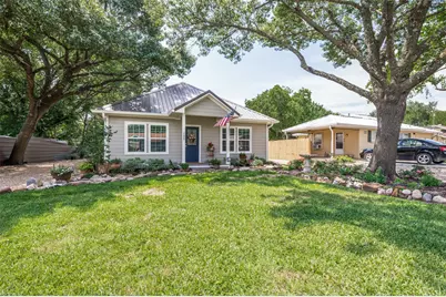 105 W Adkins Street, Seagoville, TX 75159 - Photo 2