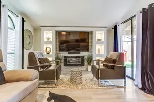 4506 Freeport Dr, Garland, TX 75043 - Photo 2