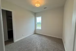 208 Slimp Blf, Azle, TX 76020 - Photo 18