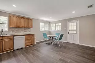 3952 J Rendon Rd, Burleson, TX 76028 - Photo 12