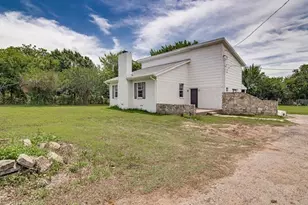 3952 J Rendon Rd, Burleson, TX 76028 - Photo 2
