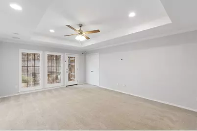9604 Robin Meadow Drive, Dallas, TX 75243 - Photo 10