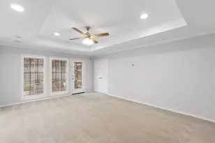 9604 Robin Meadow Dr, Dallas, TX 75243 - Photo 10