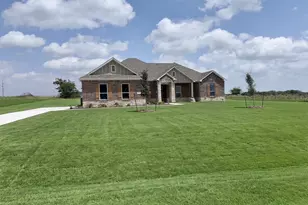 128 Fan Ml Trl, Weatherford, TX 76085 - Photo 2