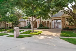 7708 Harbor Town Dr, McKinney, TX 75072 - Photo 2