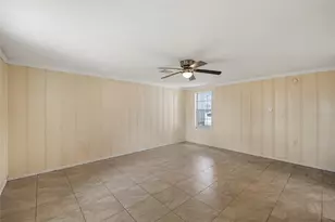 1306 W 11th St, McGregor, TX 76657 - Photo 16
