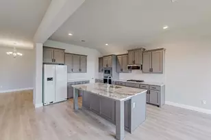 3664 Rainwater Trl, Grand Prairie, TX 76065 - Photo 10