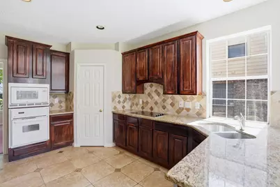 2421 Bowie Lane, Grapevine, TX 76051 - Photo 12