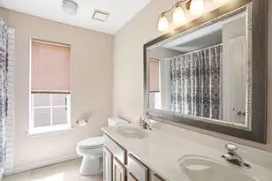 2421 Bowie Ln, Grapevine, TX 76051 - Photo 28