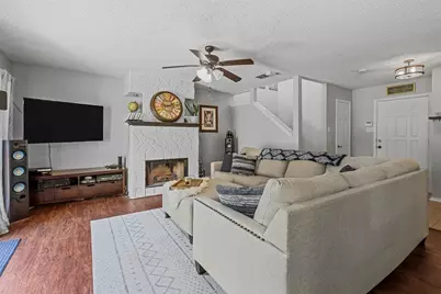 2202 Barton Springs Drive, Corinth, TX 76210 - Photo 6