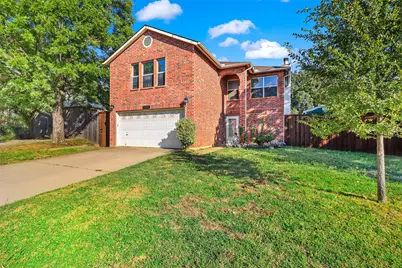 2202 Barton Springs Drive, Corinth, TX 76210 - Photo 2