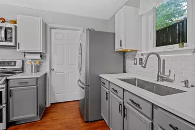 2202 Barton Springs Drive, Corinth, TX 76210 - Photo 18