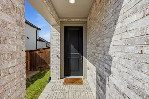 922 Leola Ln, Allen, TX 75013 - Photo 2
