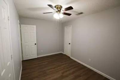 5616 Indian Hill Drive, Arlington, TX 76018 - Photo 12