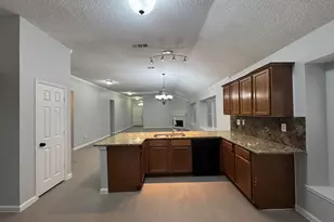 5616 Indian Hill Dr, Arlington, TX 76018 - Photo 30