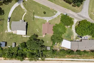 2673 S Bonnie Brae St, Denton, TX 76207 - Photo 32