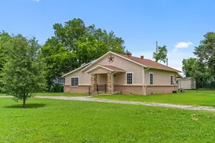 2673 S Bonnie Brae St, Denton, TX 76207 - Photo 2