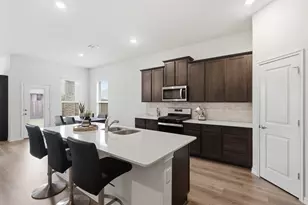 10605 Breezeway Dr, Aubrey, TX 76227 - Photo 2
