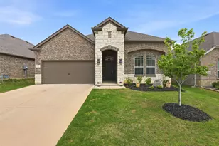 10605 Breezeway Dr, Aubrey, TX 76227 - Photo 28