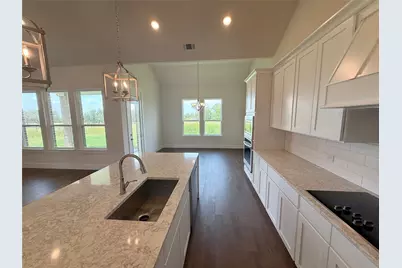 1300 Green Ridge, Weatherford, TX 76085 - Photo 4