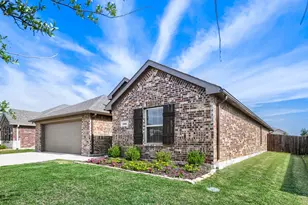 708 Range Dr, Princeton, TX 75407 - Photo 1