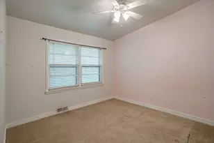 1100 Mockingbird Ln, Arlington, TX 76013 - Photo 28