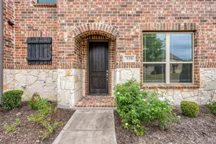 329 Carnaby Ct, McKinney, TX 75072 - Photo 4