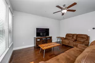 329 Carnaby Ct, McKinney, TX 75072 - Photo 14
