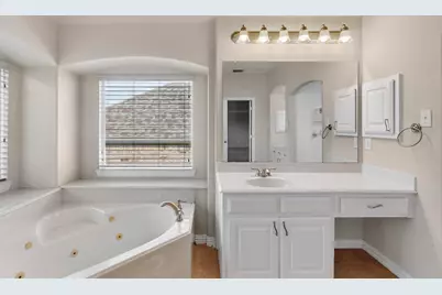 1343 Valley Vista Drive, Irving, TX 75063 - Photo 26