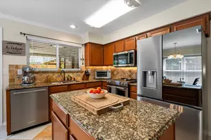 2404 Bennington Dr, Arlington, TX 76018 - Photo 12