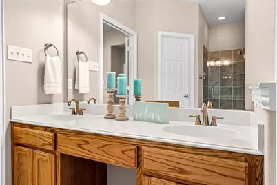 6204 Durango Drive, The Colony, TX 75056 - Photo 18